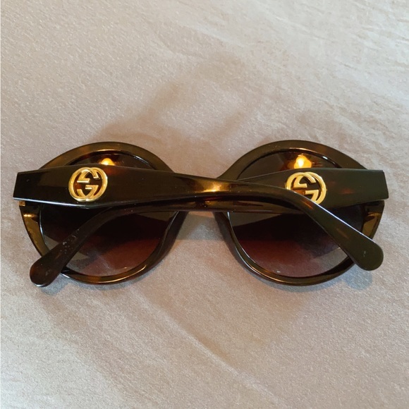 Authentic Gucci sunglasses - Picture 1 of 5
